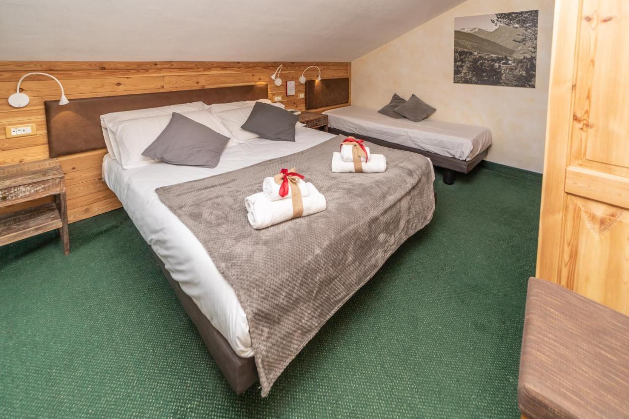 Hotel Gran Baita Oulx Eksteriør billede