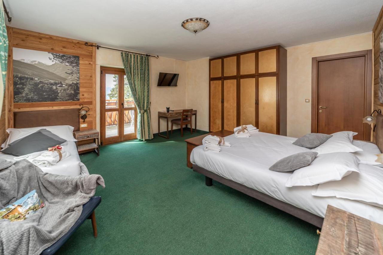 Hotel Gran Baita Oulx Eksteriør billede