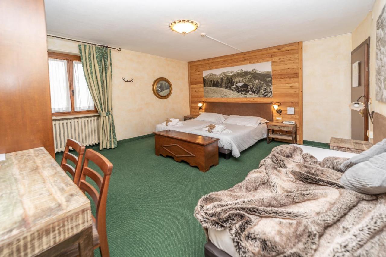 Hotel Gran Baita Oulx Eksteriør billede